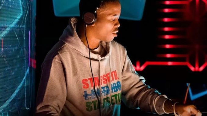 DJ_Stokie_-_August_Mix_Vol_2_DeepHouse