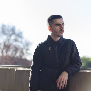 Jullian-Gomes-–-Kinda-Home-Kinda-Not-Top-10-October-2020