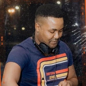 Roque-–-Top-10-Deep-House-Summit-Chart