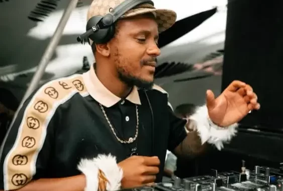Mdu Aka Trp – Jazzy Tech Ft. Kabza De Small Mdu Aka Trp – Jazzy Tech Ft. Kabza De Small